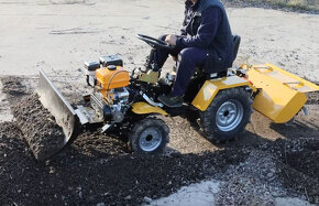 Minitraktor GARDEN T18 4x4,18HP benzín - 3