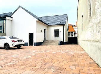 NA PRENÁJOM Obchodný priestor v CENTRE mesta Dunajská Streda - 3