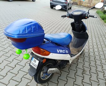 skuter Xinling Tajfun VRC 5i,
50ccm 4takt , s SPZ, - 3