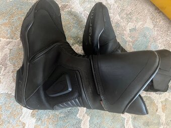 Damske čižmy na motocykel Forma Voyage WP čierne - 3