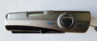 Canon IXUS 800 IS - 3