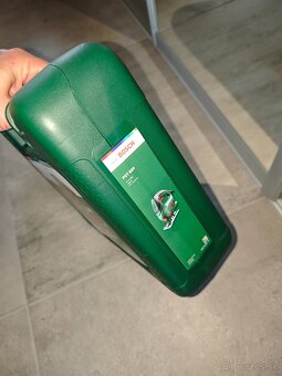 Predám priamočiaru pílu Bosch Nová - 3