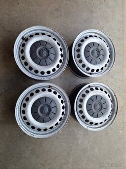 Plechové disky 16"5×120 org.VW T6 - 3