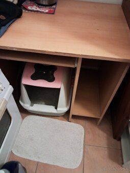 Darujem písací stolik - 3
