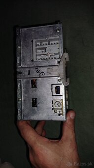 Predám autorádio na Ford Focus Mk1 - 3