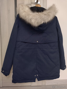 NOVA znackova damska bunda - 3