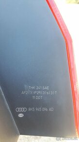Predam prave zadne led svetlo Audi A4 2011 - 3
