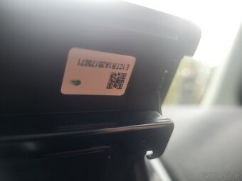 Autoradio Citroen c4 aircross, prestalo fungovať,platničky - 3