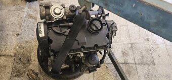 Holomotor 1.9 tdi 77kw Volkswagen koncern - 3