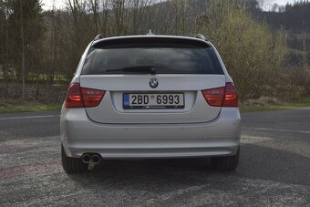 BMW E91 330d LCI - 3