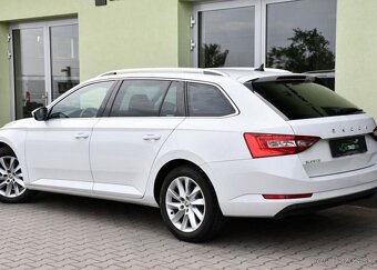 Škoda Superb 2.0TDi ACC NAVI CARPLAY 110 kw - 3