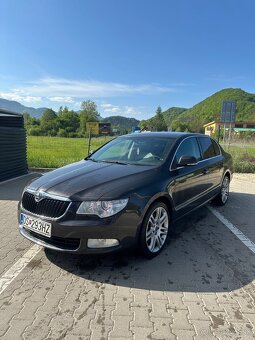 Predám škoda superb 2 2.0 TDi DSG 2008 - 3