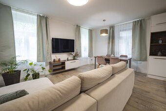 2,5-izbový byt na predaj Bratislava – CENA DOHODOU - 3