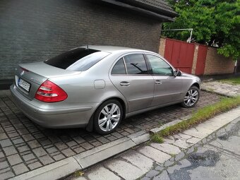 Predám Mercedes Benz E-classe W211 - 3