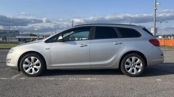 Opel Astra Kombi 2012 - 3
