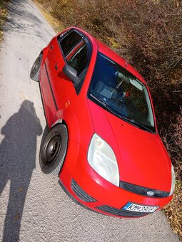 Ford fiesta 1.3 - 3