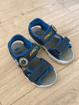 Blikajuce sandalky vel. 28 - 3