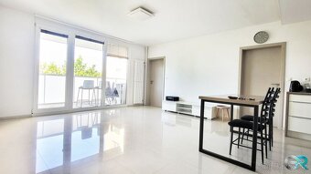 Moderný 3 izbový byt na prenájom, zariadený, Trenčín - Juh, - 3