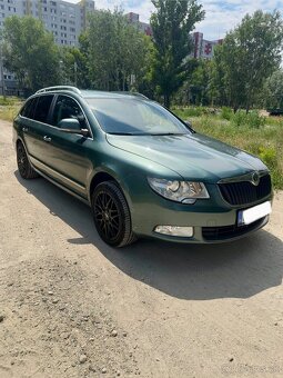 Škoda Superb 2.0 TDI CR 125 kW DSG Combi, r.v. 2012 - 3