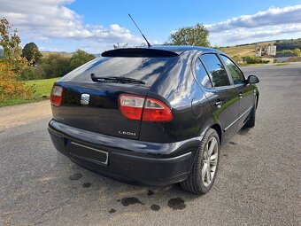 SEAT LEON - 3
