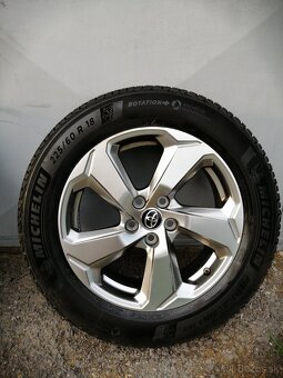 18" 5x114,3 7x18 et35 alu disky Originál Toyota RAV4 5.gen - 3