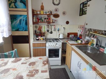SPEKTRUM REALITY- Na Predaj 3-izbový byt, 63 m2 s balkónom, - 3