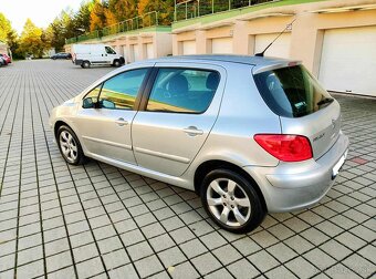 Predám Peugeot 307 1.6HDI 66kw Rok Výroby: 2008 - 3