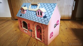 Drevený domček pre bábiky a farma - 3