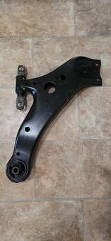 RAMENO NA LEXUS RX - 3