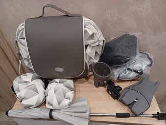 Kocik Baby Merc faster3 - 3