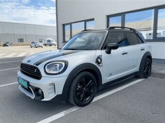 MINI COUNTRYMAN HYBRID ALL4 - 3