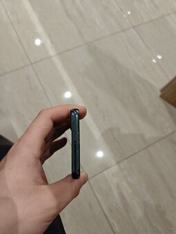 Samsung Galaxy s22 - 3