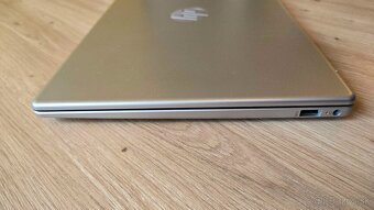 HP Laptpop 14 em0030ca - 3