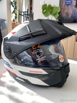 Nová Schuberth E2 - 3