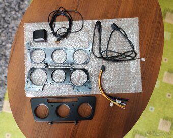 2DIN Android autorádio pre Škoda Octavia 2 - 4core, 2G, 32G - 3