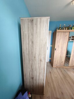 Skriňa, šatník - 3