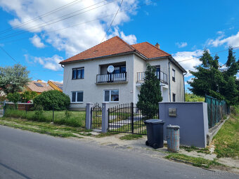 Nenince - veľký rodinný dom so záhradou - 3
