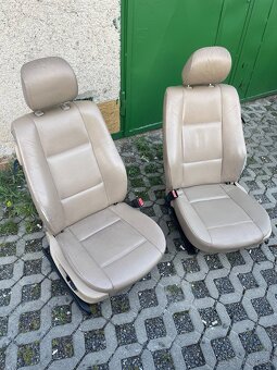 E46 predné sedačky - 3