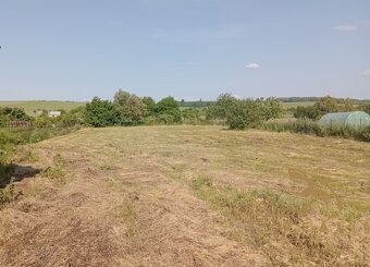 RD pozemok na stavanie KAPINCE - 3
