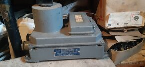Rozbehovy vypinac/spinac 25A, 63A - 3