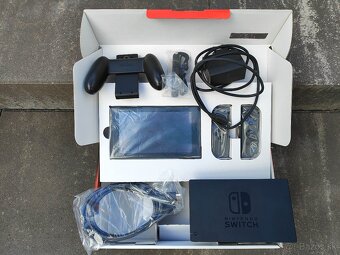 Nintendo Switch - 3