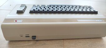 Commodore 64 replika - 3