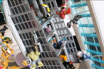Lego 76269 - Avengers Veža (krabica + návod) - 3