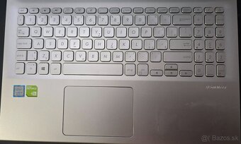 💻 Predám notebook ASUS VivoBook X512U – i5-8250U, MX130 2 G - 3