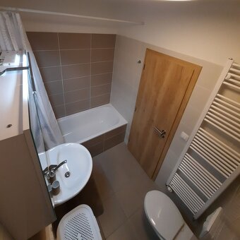 Prenájom 2-izb. bytu + parkovacie miesto +pivnica - 3