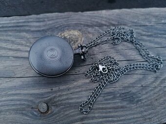 Panna Mária s Ježišom vreckové hodiny - 3