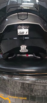 Icon Airflite Helmet. - 3