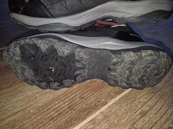 Predám dámske trekove botazky - 3