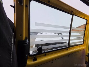 BOČNÍ POSUVNÉ OKÉNKO VW T5 &T4 - 3