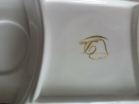 Polievkové misy, servirovaci tanier, čajník, mliečnik. - 3